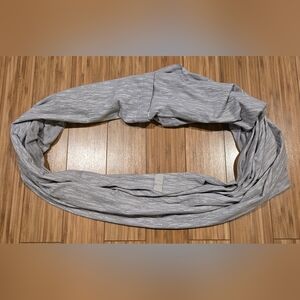 NWOT Lululemon Infinity Scarf